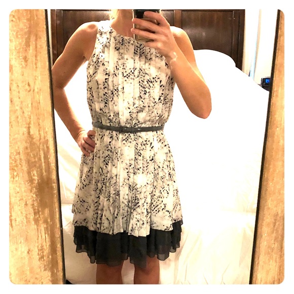 Jessica Simpson white and grey dress - Picture 2 of 2